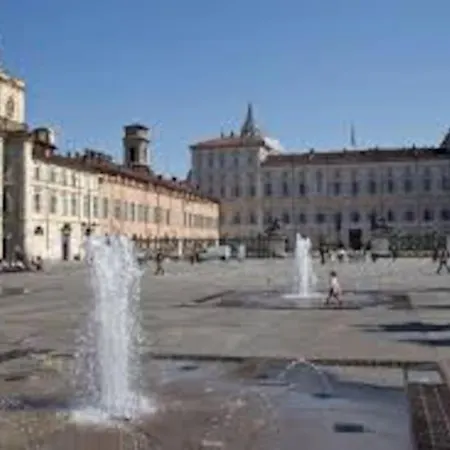Statuto Plaza 公寓